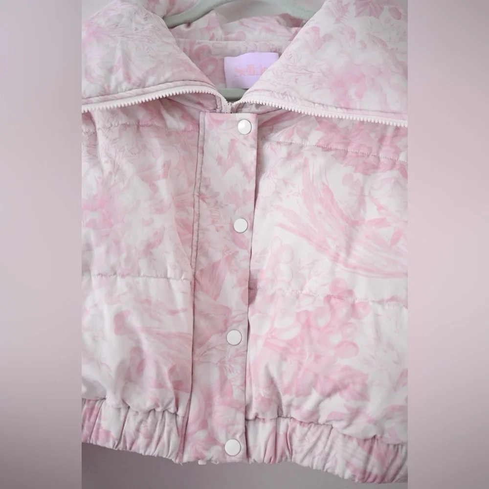 Selkie The Castle Pink Floral Marshmallow Puffer Womens Large Jacket- coquette - Picture 12 of 16